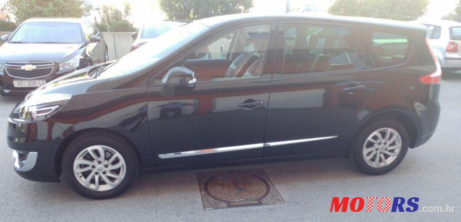 2012' Renault Grand Scenic 1,5 Dci photo #2