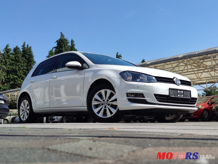 2013' Volkswagen Golf 7 photo #3