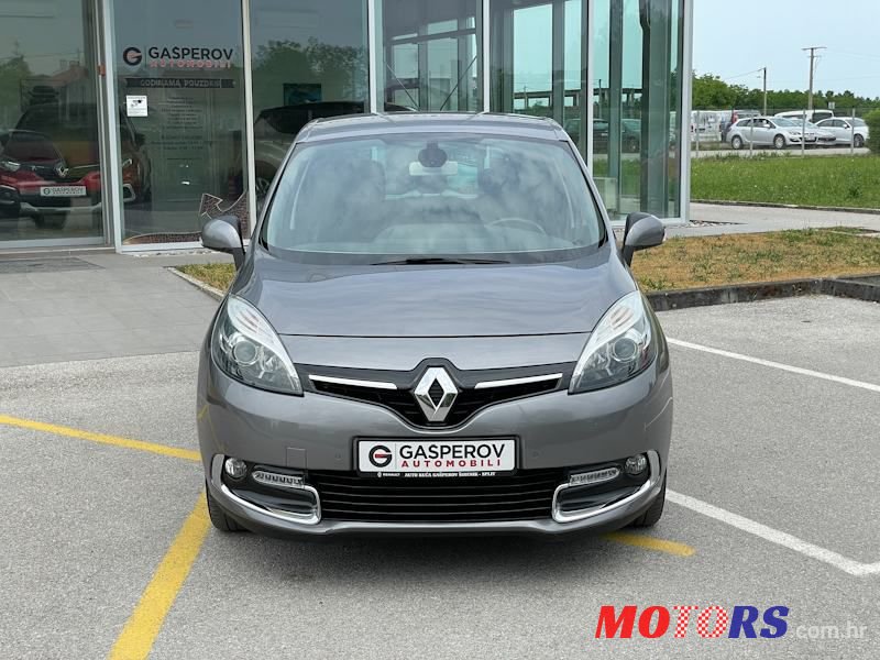 2014' Renault Scenic Dci photo #2