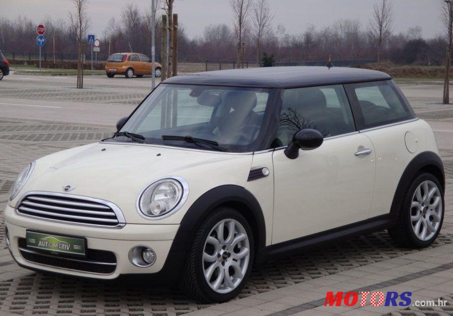 2007' MINI Cooper Cooper D photo #1
