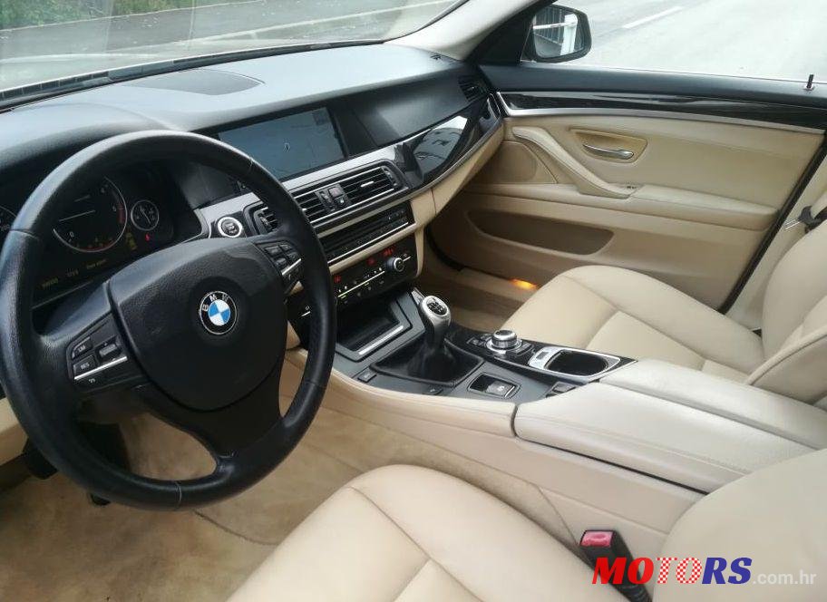 2011' BMW Serija 5 520D photo #2