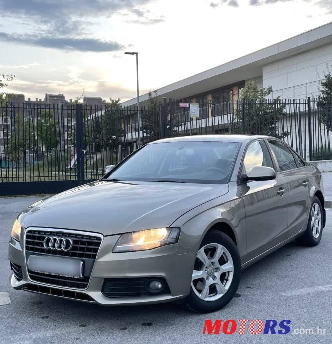 2010' Audi A4 photo #2