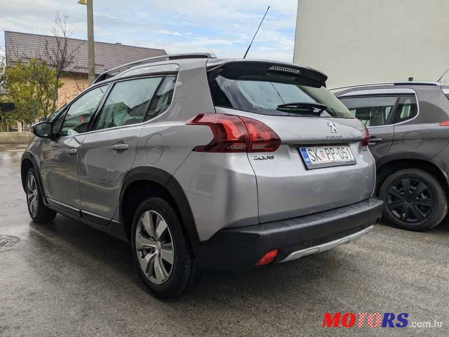 2016' Peugeot 2008 photo #5