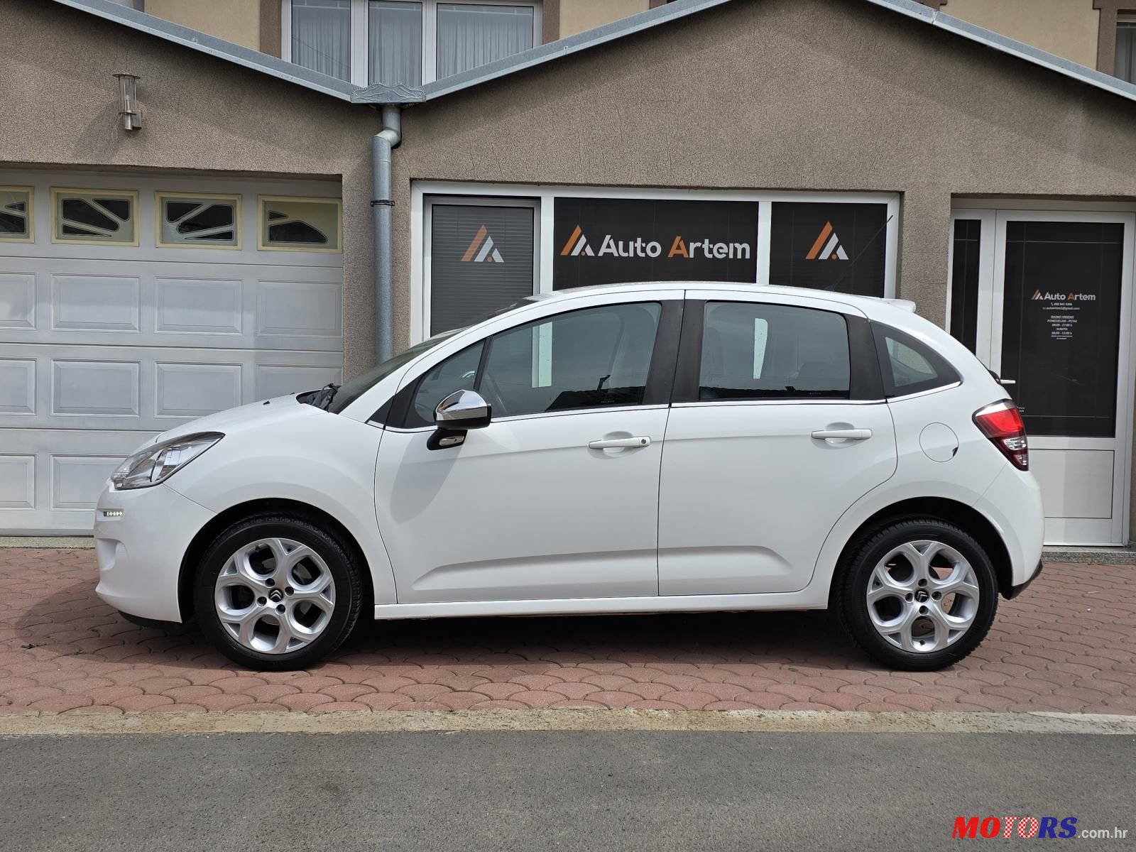 2016' Citroen C3 1,2 Vti photo #2
