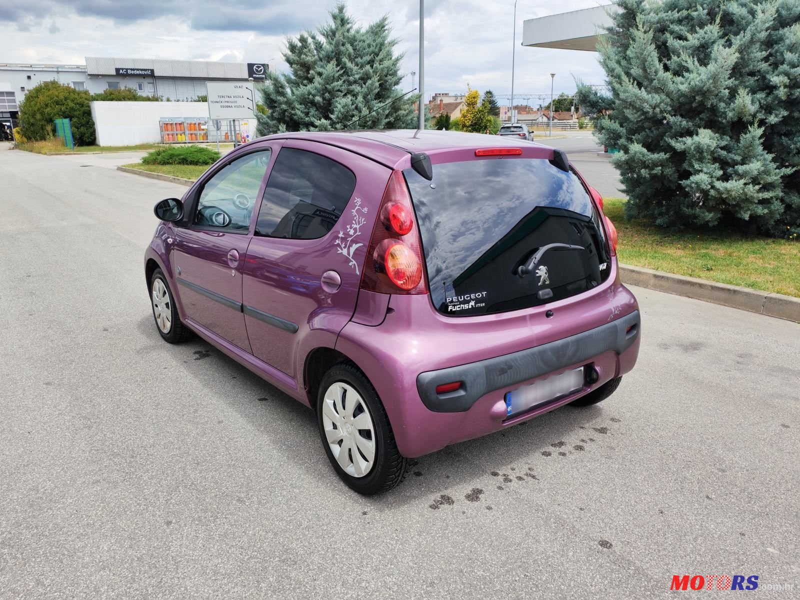 2012' Peugeot 107 1,0 photo #5