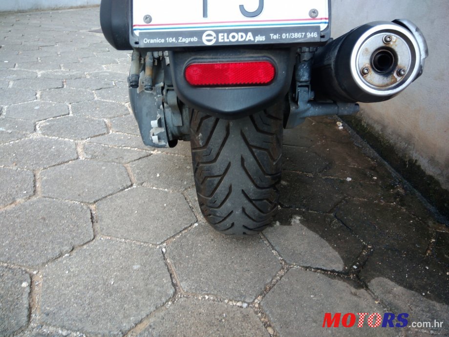 2007' Yamaha Xcity photo #2