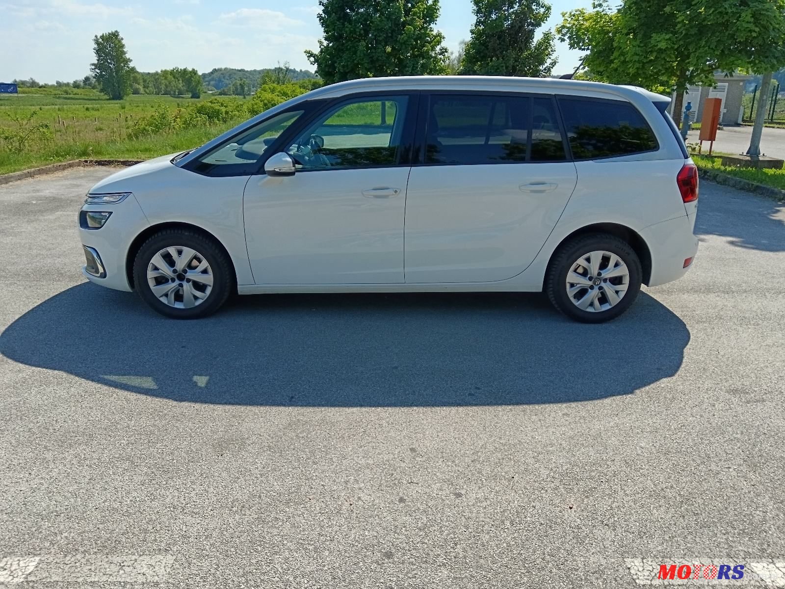 2018' Citroen C4 Grand Picasso photo #3