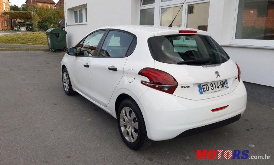 2016' Peugeot 208 photo #3