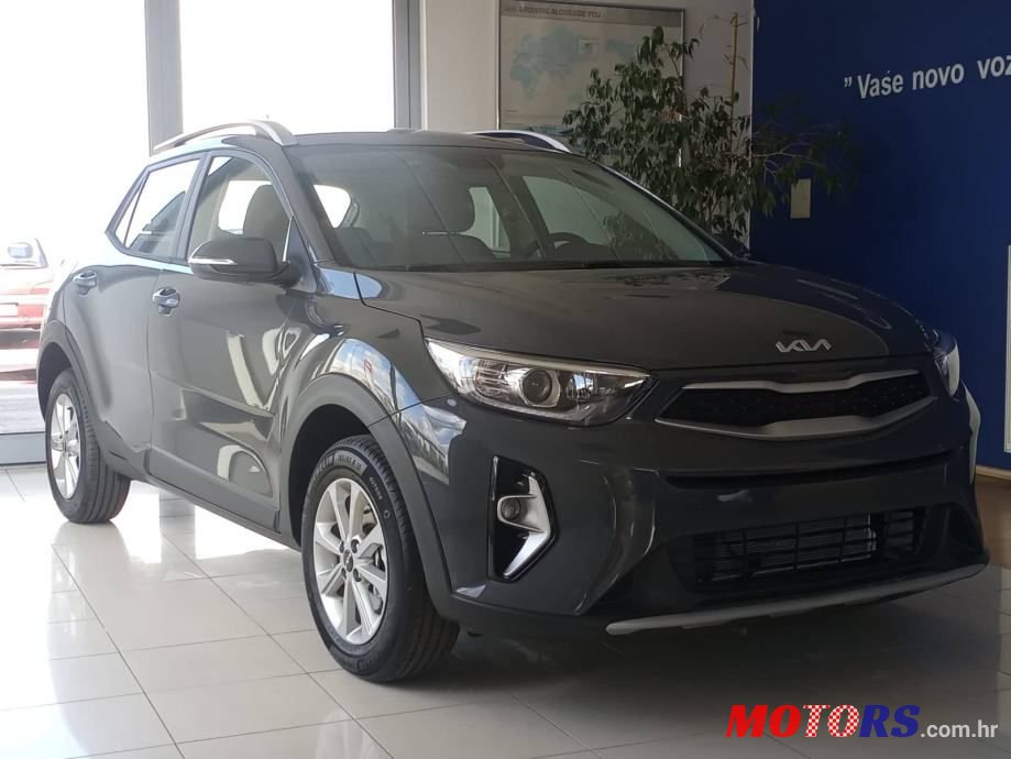 2022' Kia Stonic photo #3