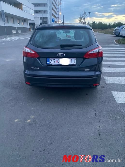 2013' Ford Focus Karavan photo #5