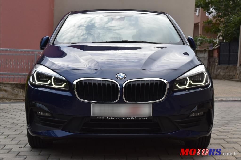 2019' BMW Serija 2 216D Active Tourer photo #2