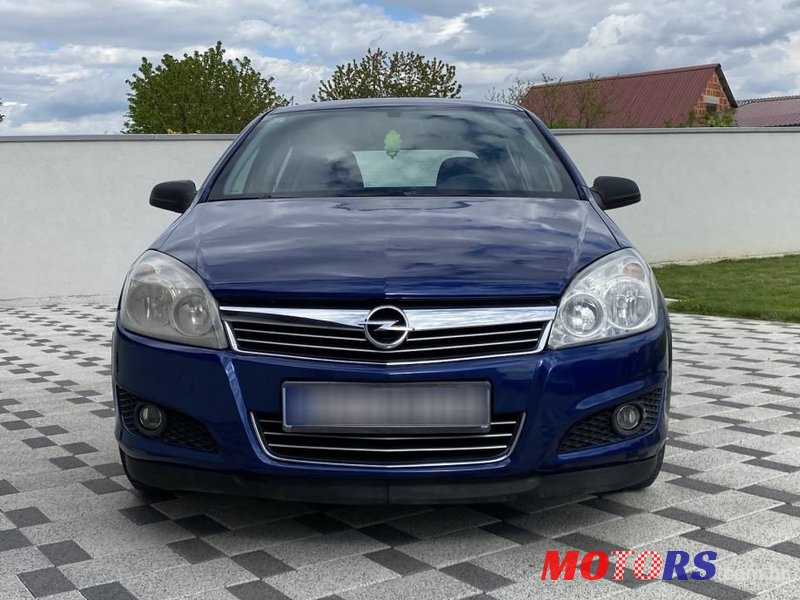 2008' Opel Astra 1,4 photo #2