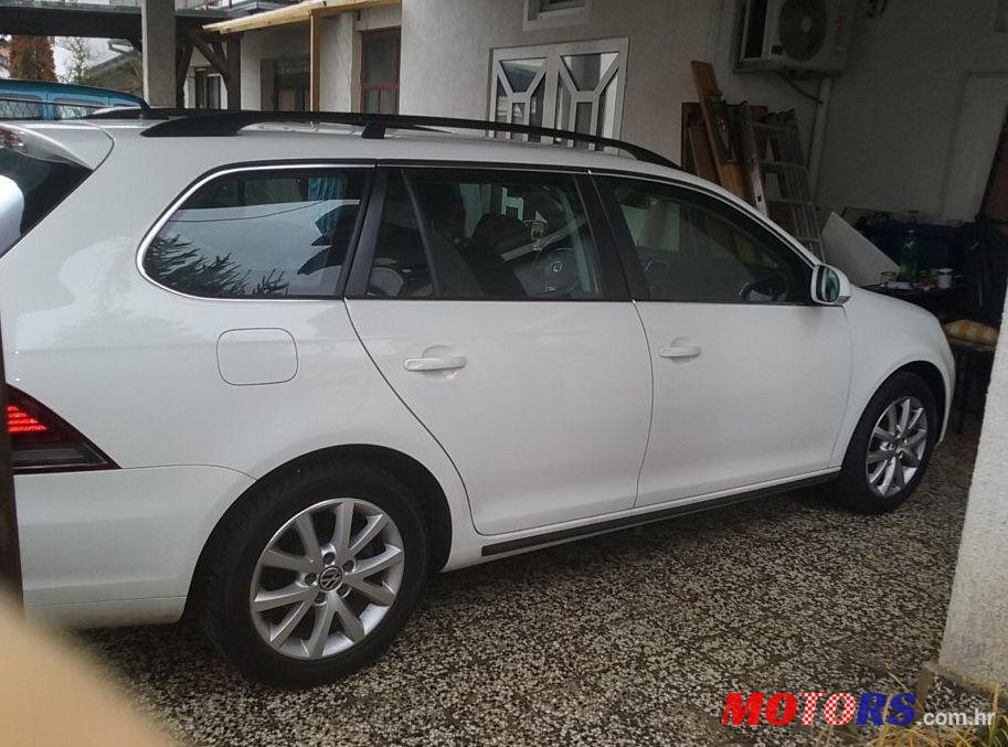 2012' Volkswagen Golf VI Variant photo #2