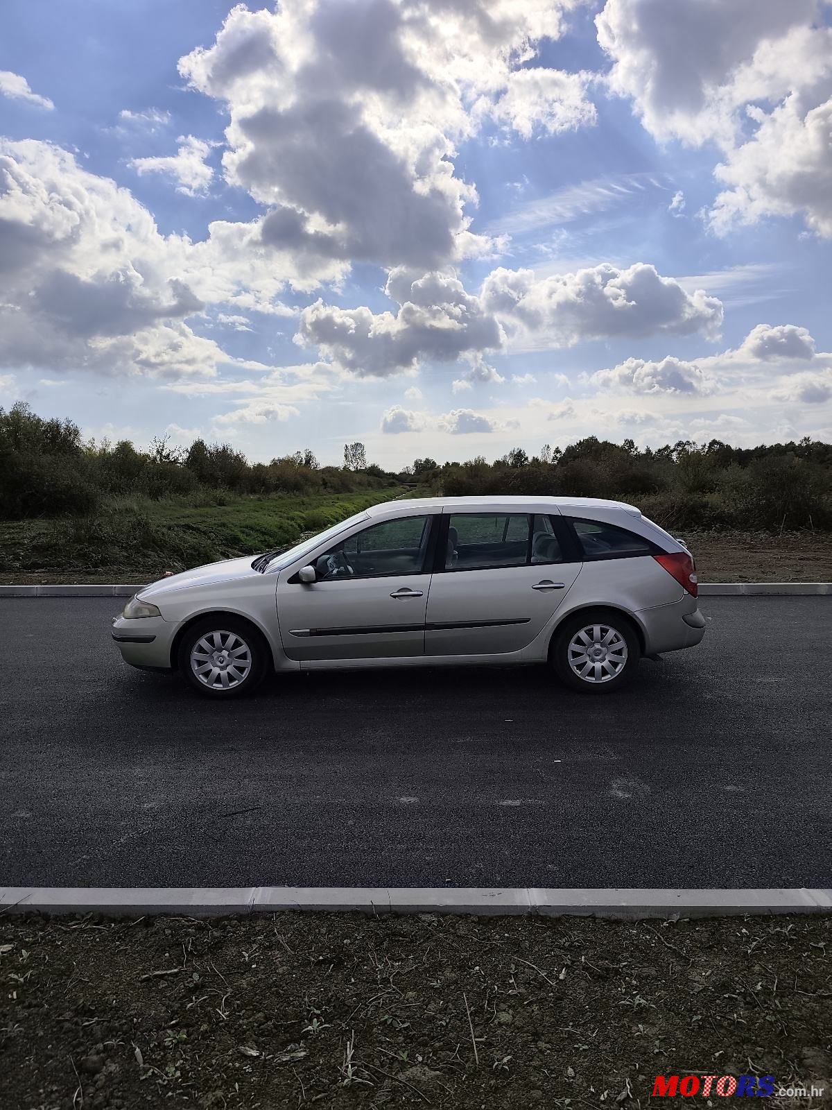 2003' Renault Laguna 1,9 Dci photo #3