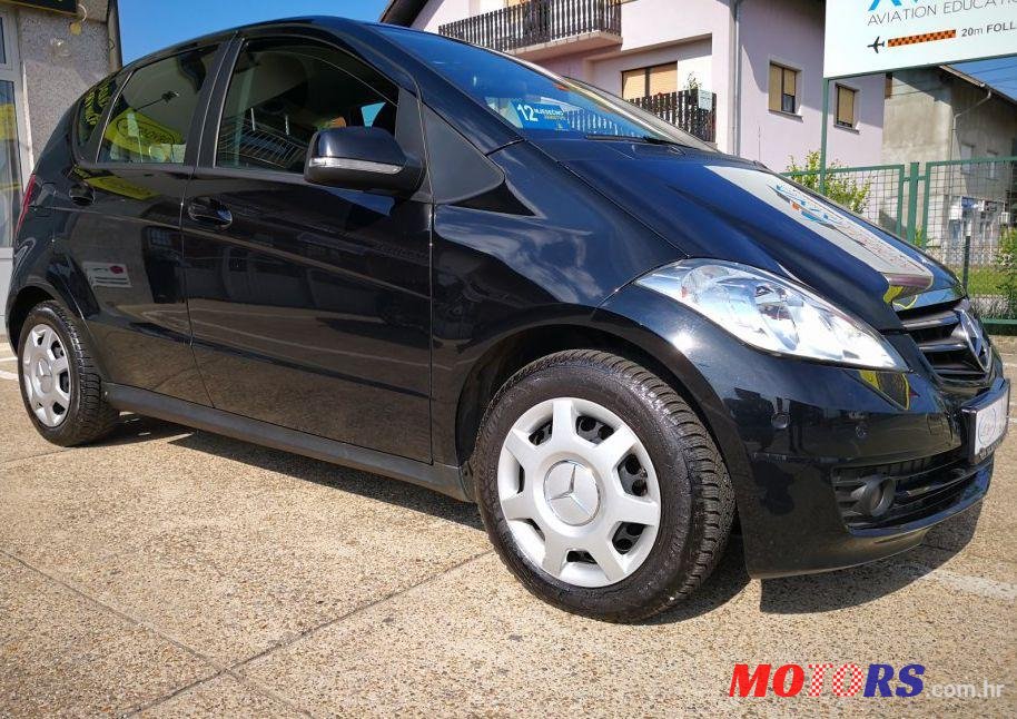 2009' Mercedes-Benz A-Klasa 180 Cdi photo #1