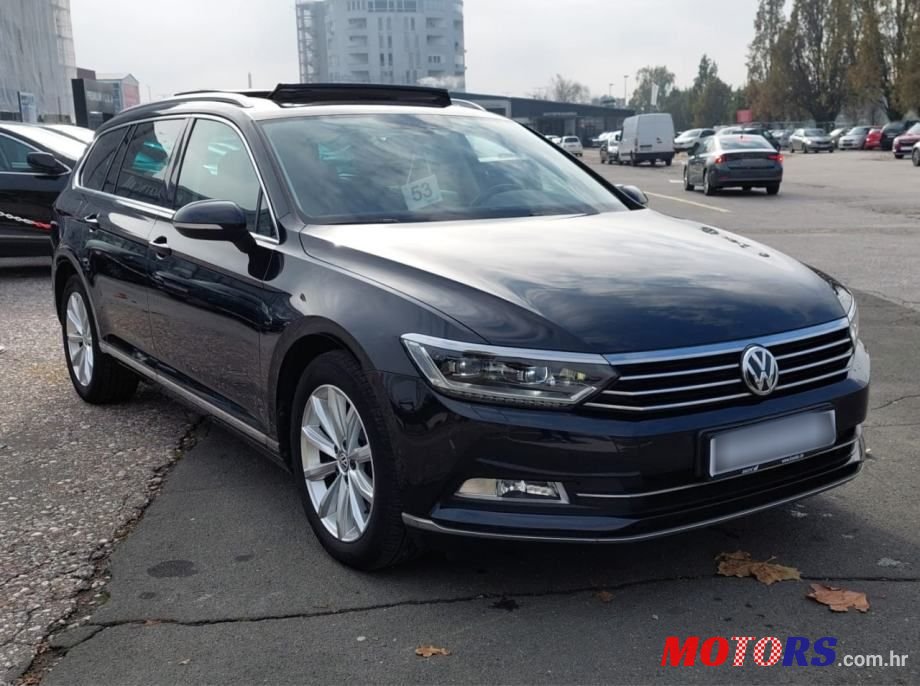 2018' Volkswagen Passat Variant photo #4