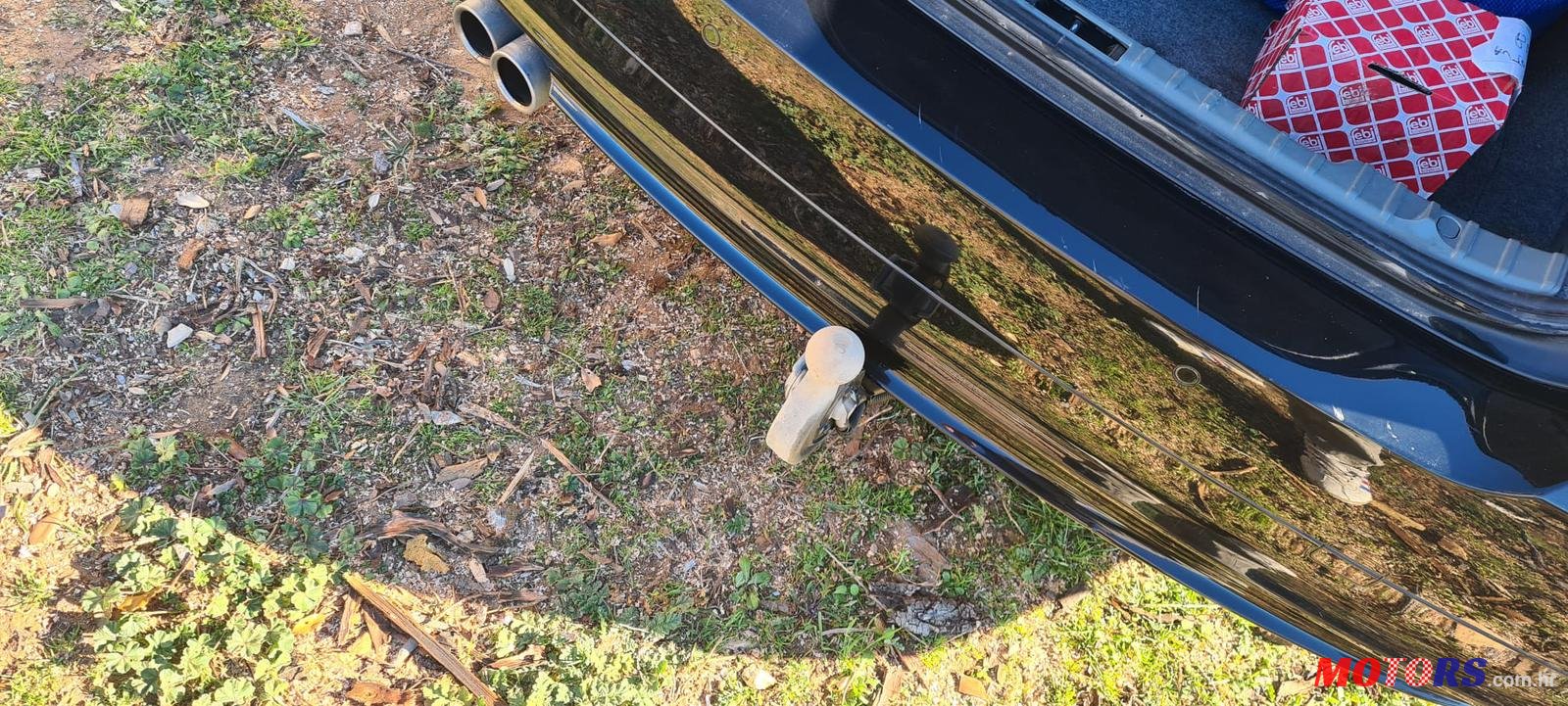 2009' BMW 325 photo #2