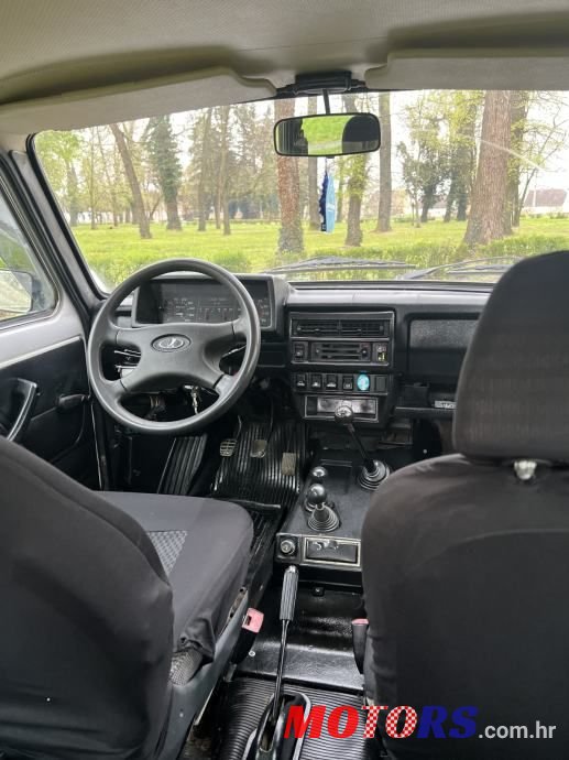 2006' Lada Niva 1700 photo #4