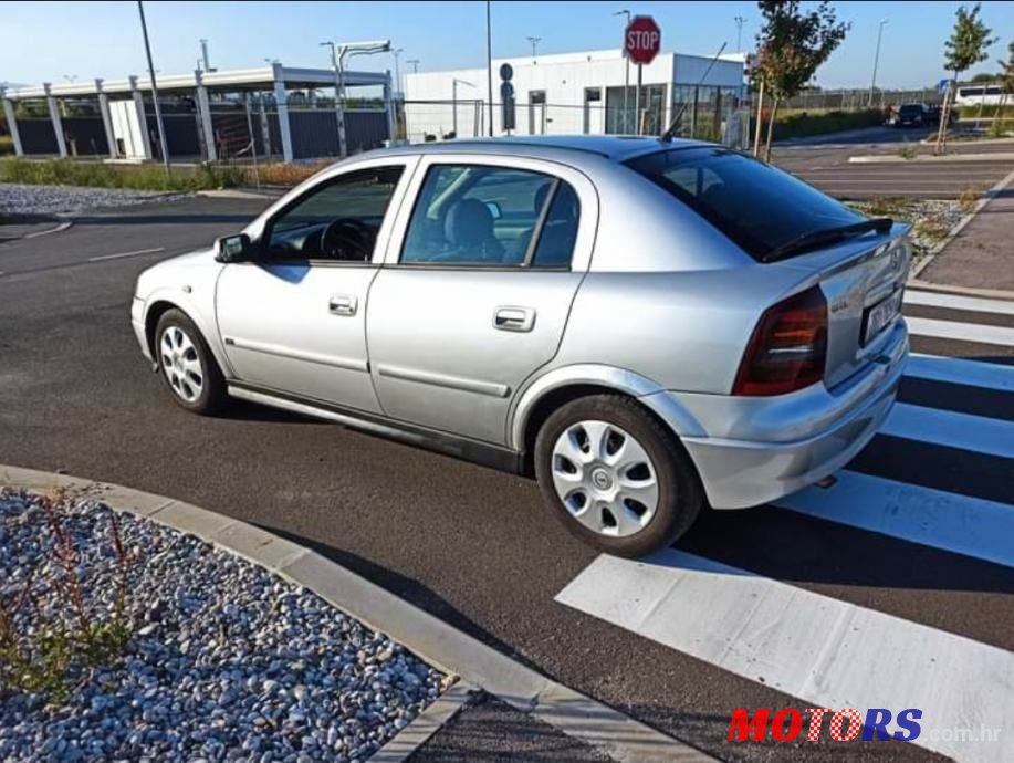 2003' Opel Astra photo #3