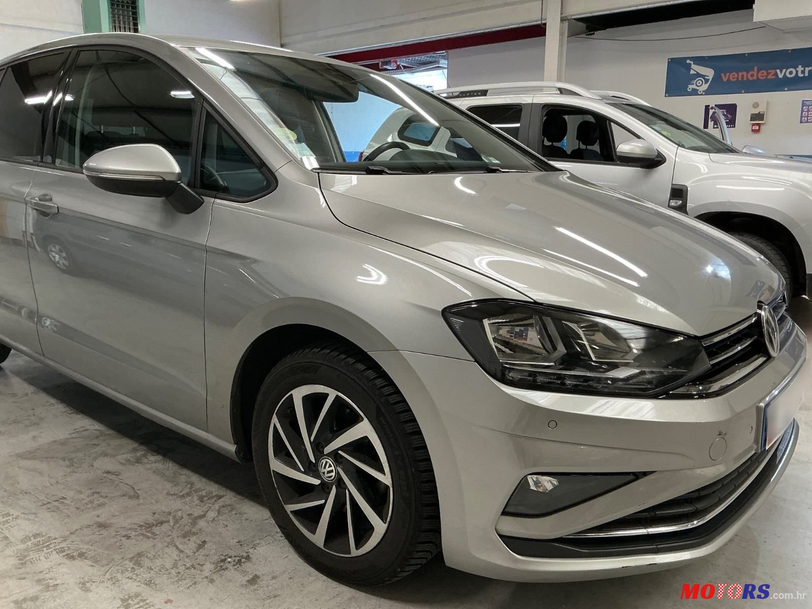 2019' Volkswagen Golf Sportsvan photo #4