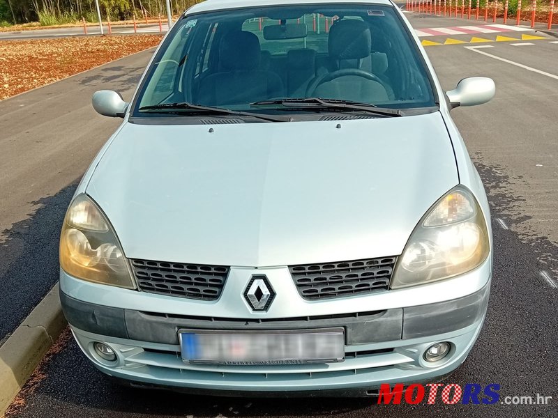 2001' Renault Clio 1,2 16V photo #1