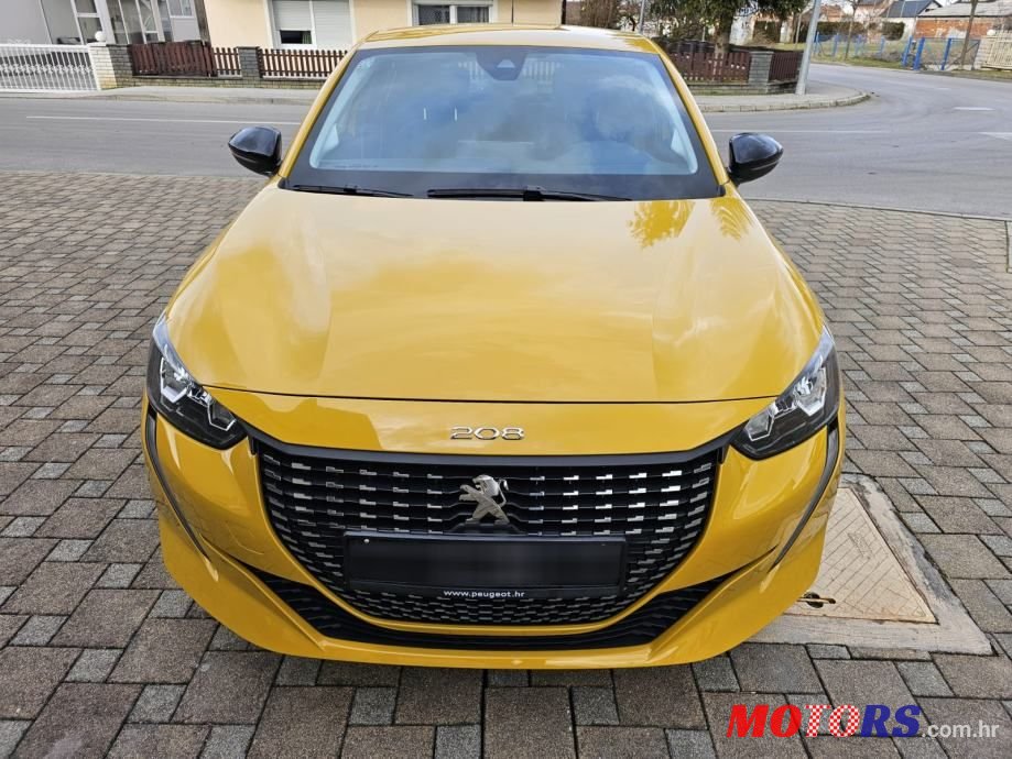 2022' Peugeot 208 1,2 photo #2