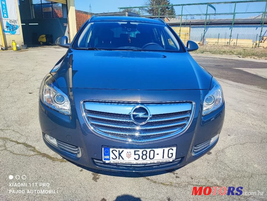 2014' Opel Insignia Karavan photo #2