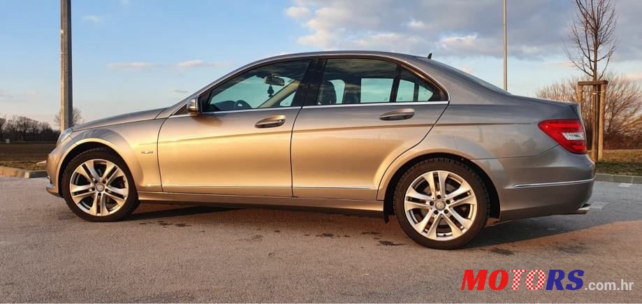 2011' Mercedes-Benz C-Klasa 220 Cdi photo #2
