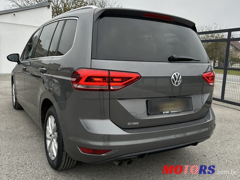 2016' Volkswagen Touran 2,0 Tdi photo #5