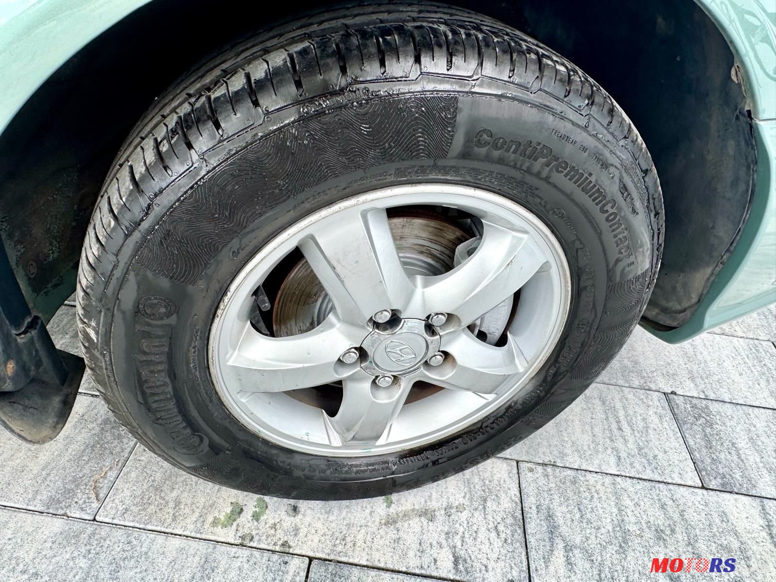 2006' Hyundai Trajet 2,0 Crdi Gls photo #3