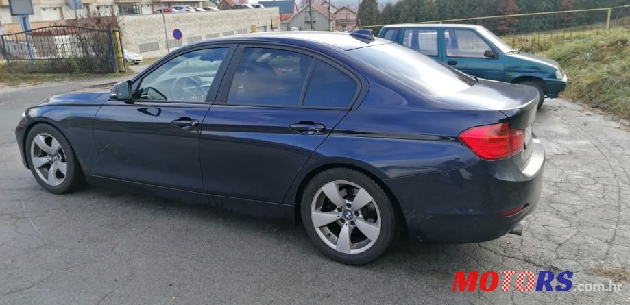 2012' BMW Serija 3 316D photo #3