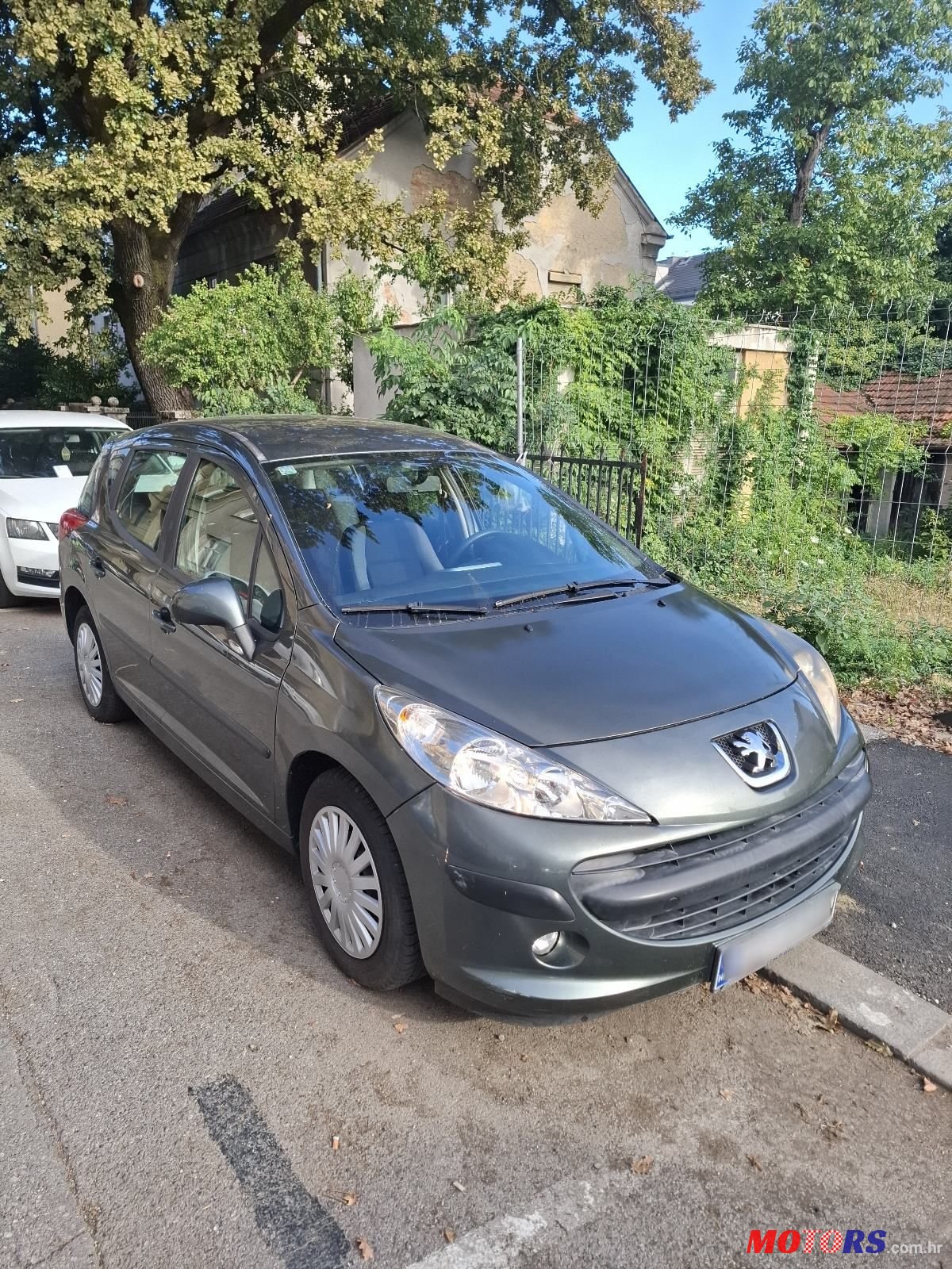 2009' Peugeot 207 Sw photo #2