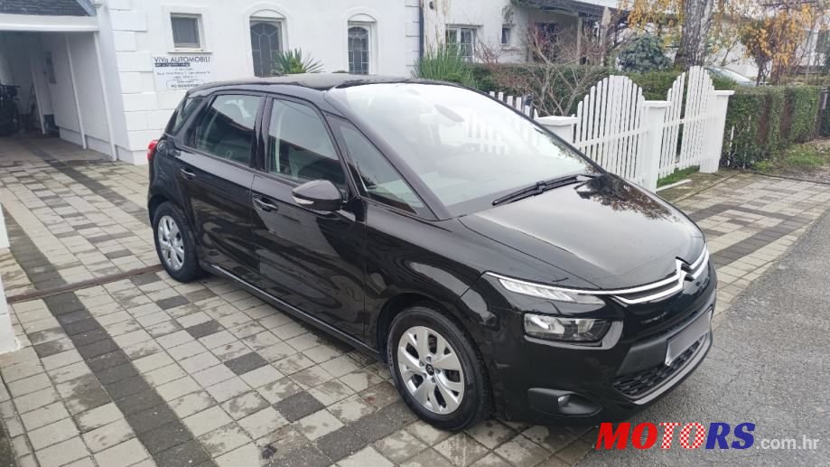 2016' Citroen C4 Picasso Bluehdi 120 photo #2