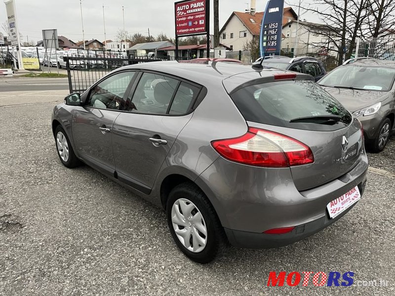 2013' Renault Megane 1,5 Dci photo #2