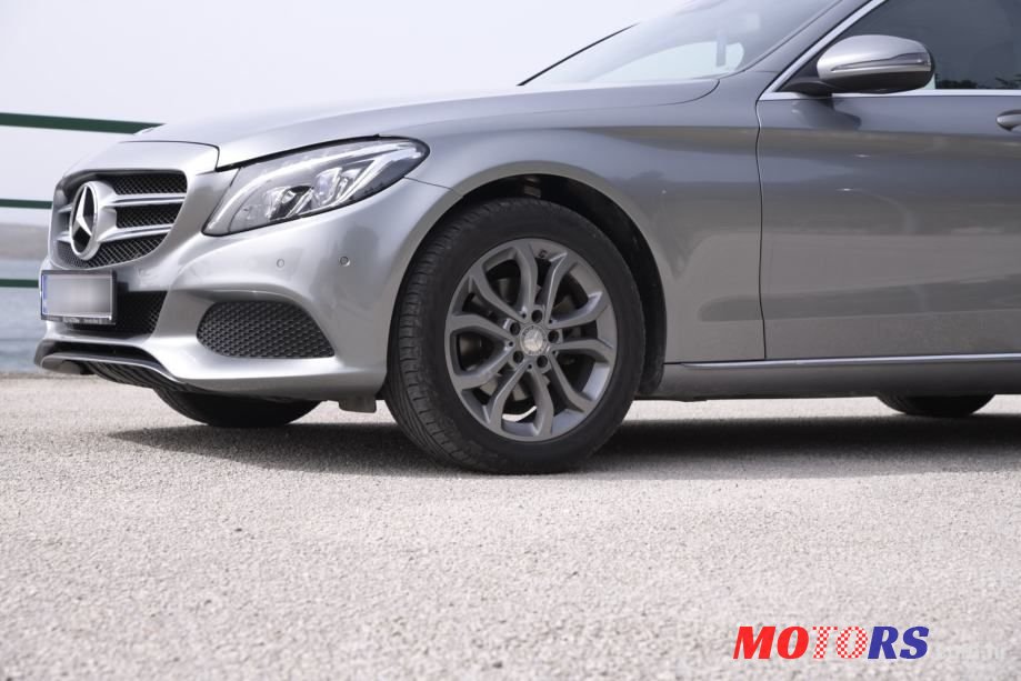 2015' Mercedes-Benz C-Klasa 200 D photo #4