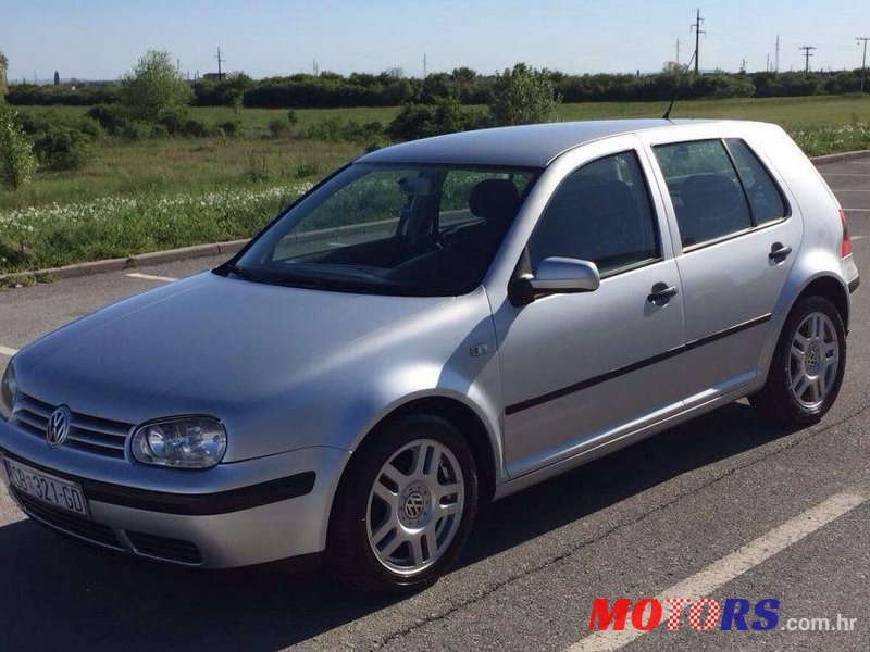 2001' Volkswagen Golf IV 1,9 Sdi photo #1