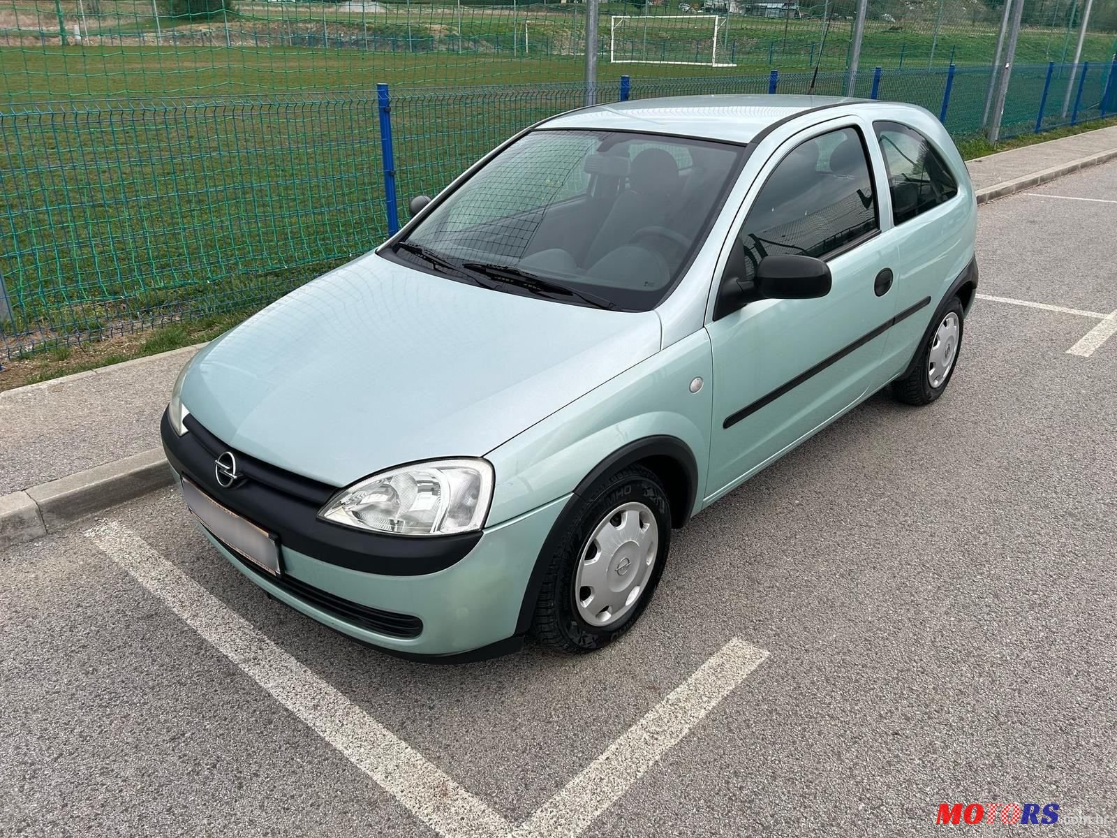 2002' Opel Corsa 1,2 16V photo #1