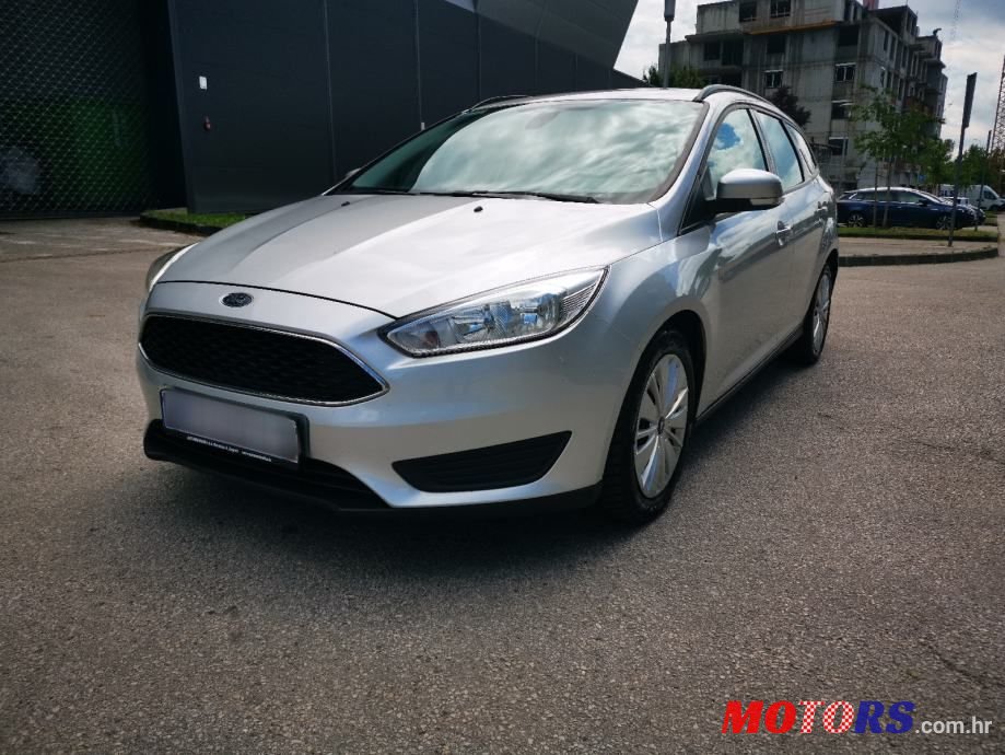 2015' Ford Focus Karavan photo #2