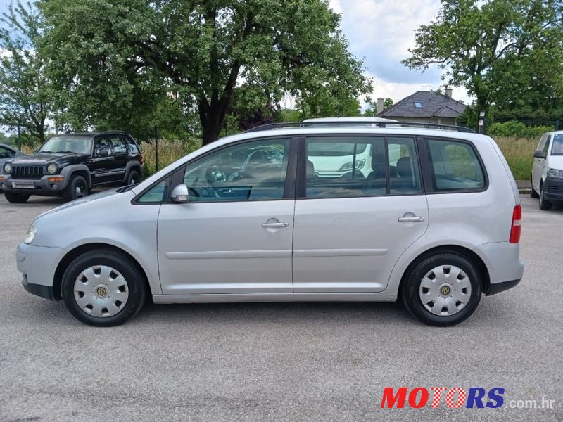 2005' Volkswagen Touran 1,9 Tdi photo #3