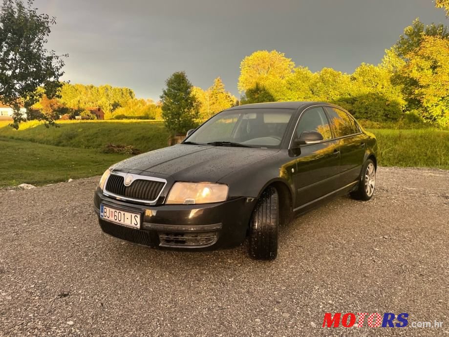 2008' Skoda Superb photo #2