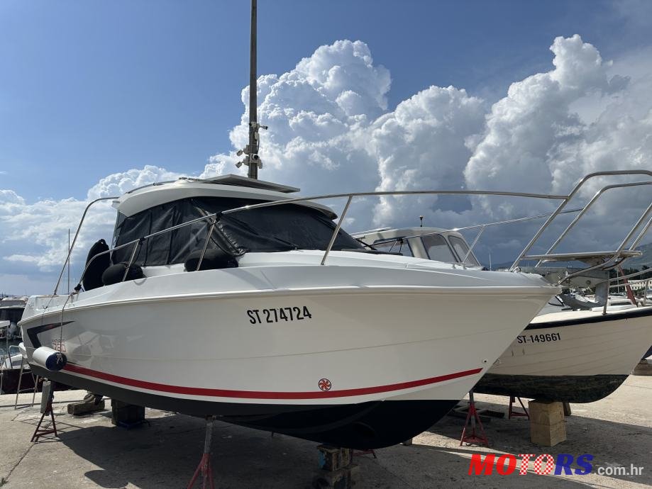 2015' Beneteau photo #1