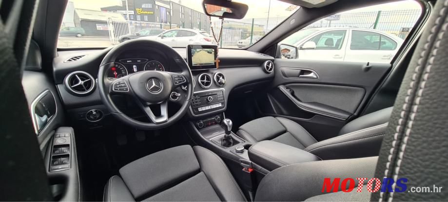 2016' Mercedes-Benz A-Klasa 180 D photo #4