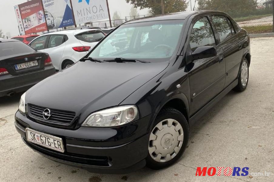 2009' Opel Astra 1,7 Cdti photo #1