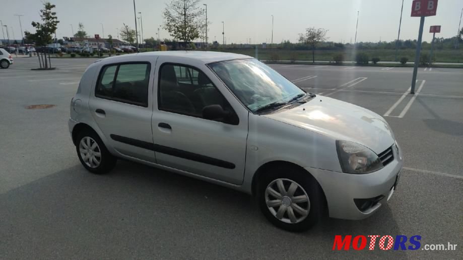 2009' Renault Clio 1,2 photo #4