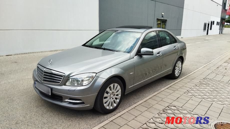 2010' Mercedes-Benz C-Klasa 200 Cdi photo #2