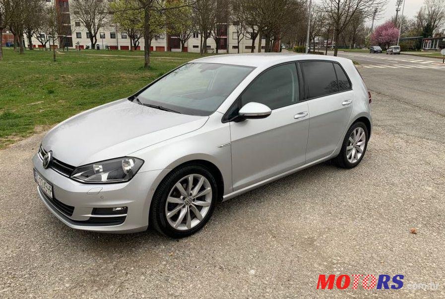 2015' Volkswagen Golf VII 1,6 Tdi Bmt photo #1