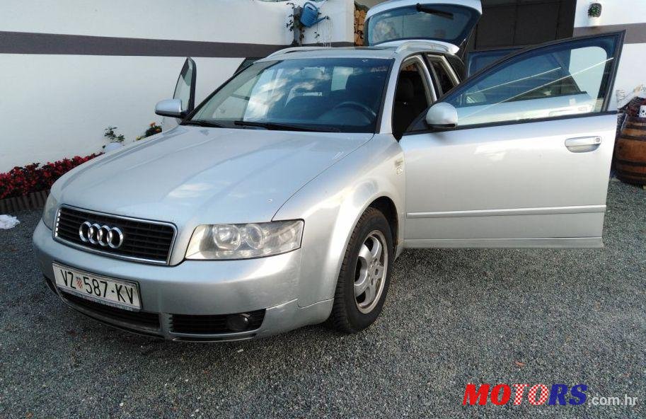 2005' Audi A4 Avant photo #3
