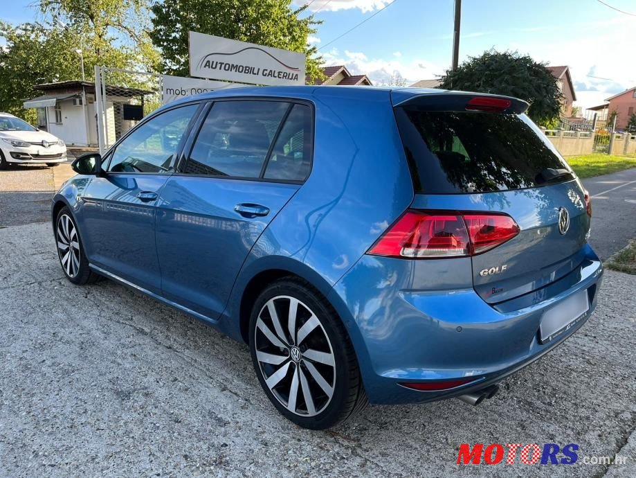 2013' Volkswagen Golf 7 photo #3