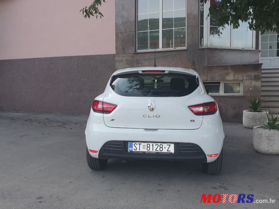 2019' Renault Clio photo #2