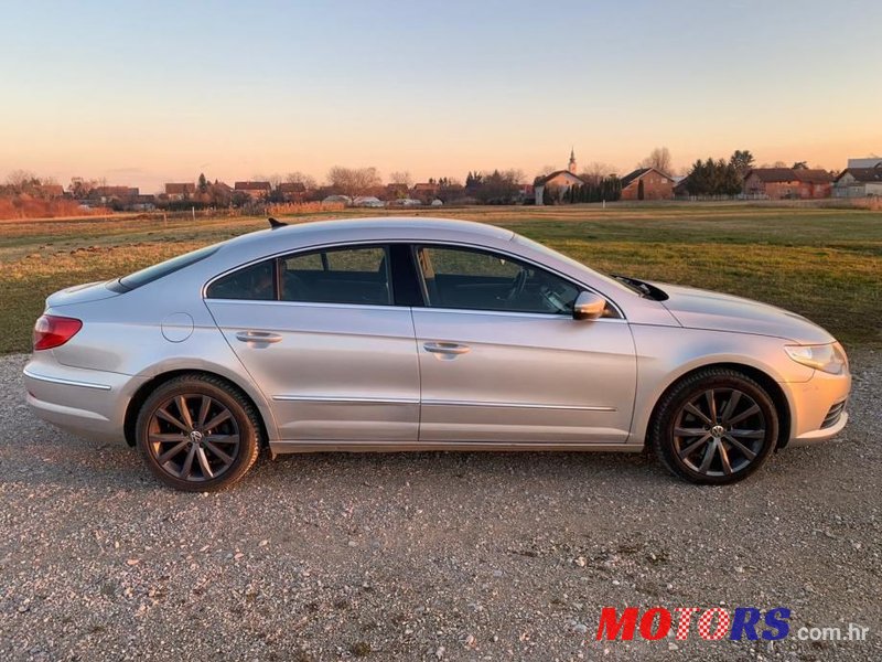 2011' Volkswagen Passat 2,0 Tdi photo #4